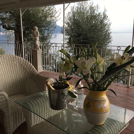 Villa Petit Ludovica ราเวลโล ภายนอก รูปภาพ