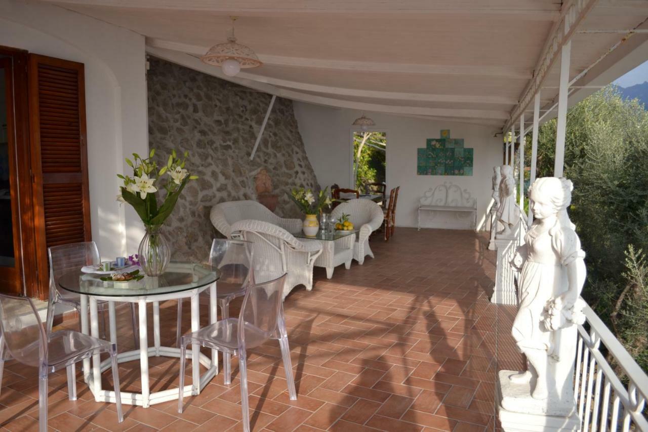 Villa Petit Ludovica ราเวลโล ภายนอก รูปภาพ