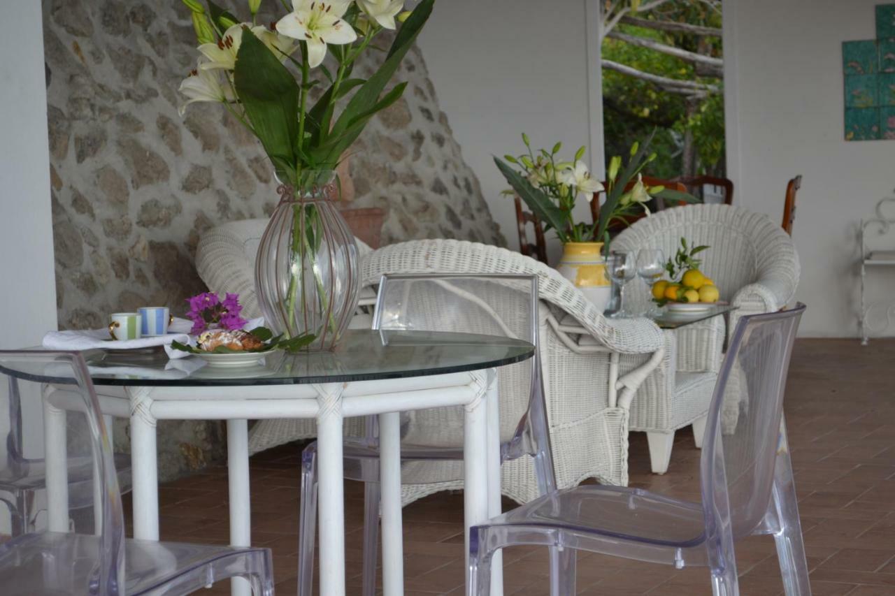 Villa Petit Ludovica ราเวลโล ภายนอก รูปภาพ