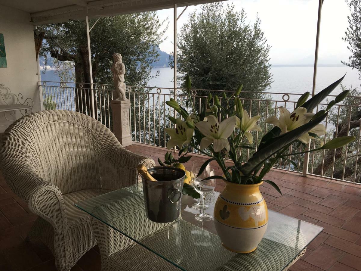 Villa Petit Ludovica ราเวลโล ภายนอก รูปภาพ