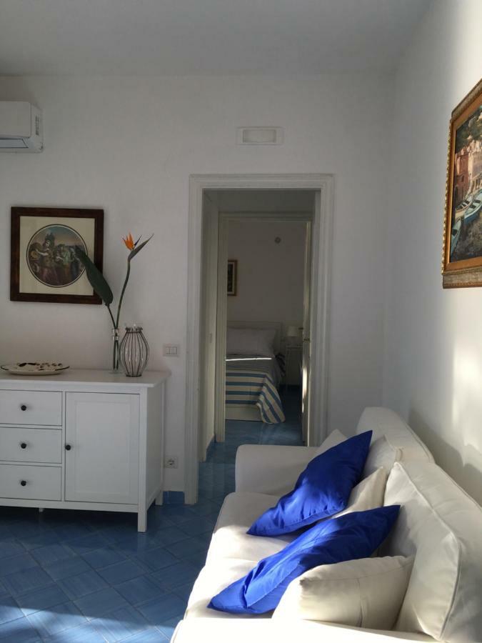 Villa Petit Ludovica ราเวลโล ภายนอก รูปภาพ